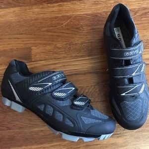 Gavin cycling shoes 39 unisex
